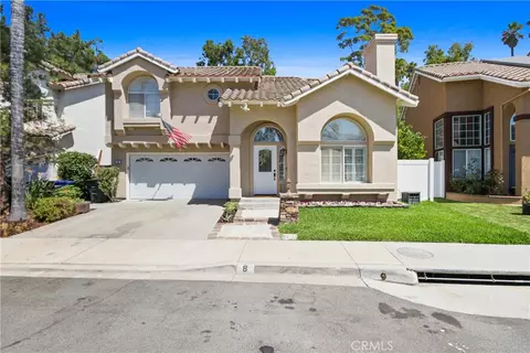 8 Massier Ln, Foothill Ranch, CA 92610