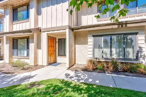 11102 Woodruff Ave #10, Downey, CA 90241