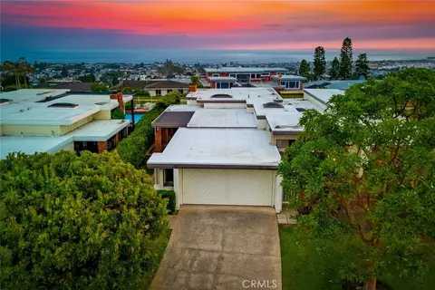 21 Beachcomber Dr, Corona Del Mar, CA 92625