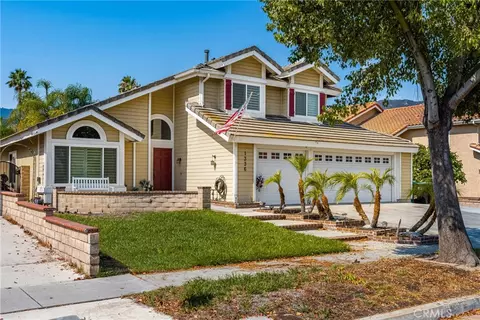 1336 Old Trail Dr, Corona, CA 92882