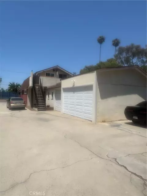6344 Orange Ave, Cypress, CA 90630