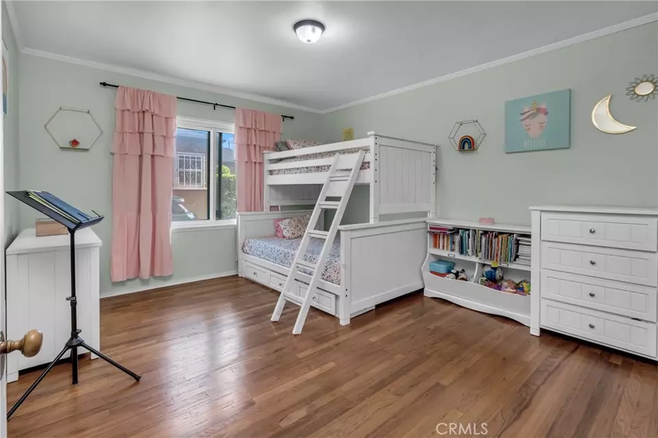 Bedroom - 10229 S Van Ness Ave, Inglewood, CA 90303 photo 1 of 7