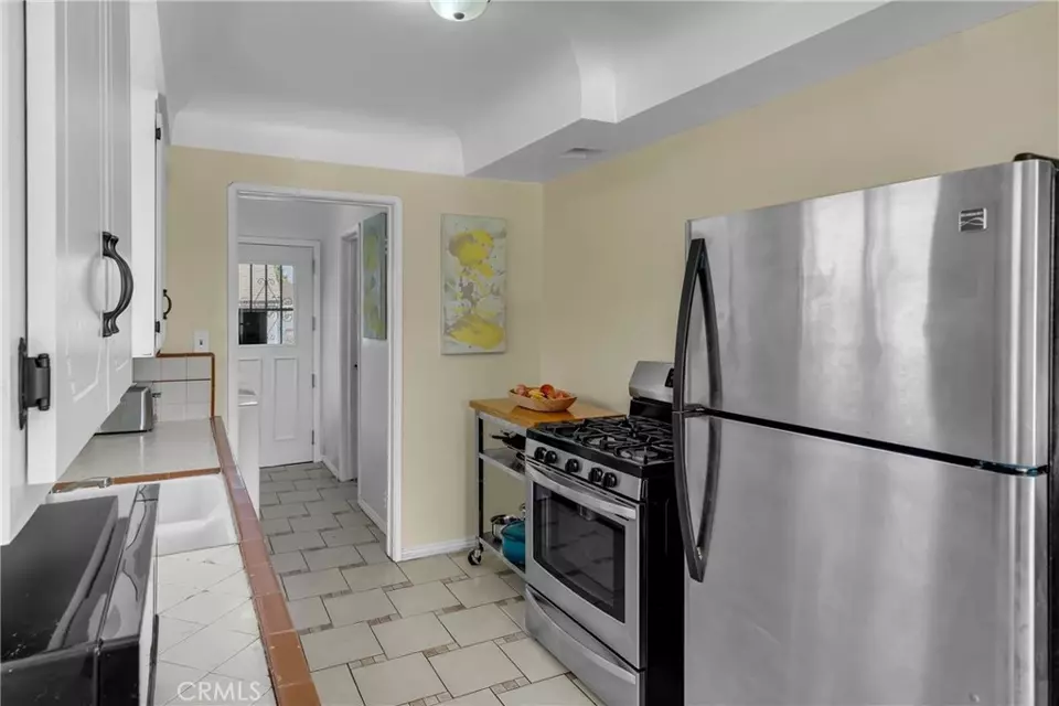 Other - 10229 S Van Ness Ave, Inglewood, CA 90303 photo 6 of 10