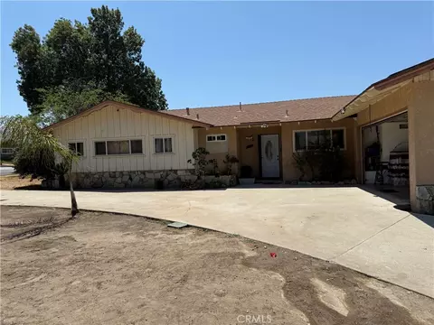 1710 Garretson Ave, Corona, CA 92879