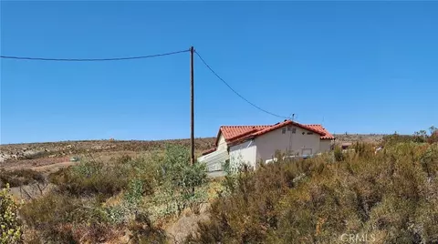 32701 Red Mtn, Hemet, CA 92544