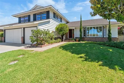 769 S Loretta Dr, Orange, CA 92869