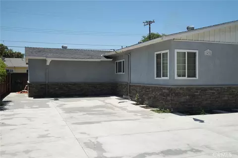 1478 W Valencia Dr, Fullerton, CA 92833