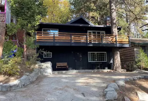 31766 Silver Spruce Dr, Running Springs, CA 92382