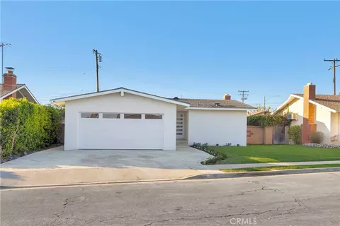 8381 E Blithedale St, Long Beach, CA 90808