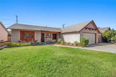 8434 Periwinkle Dr, Buena Park, CA 90620