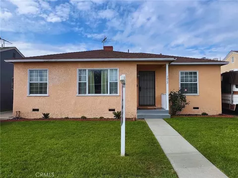 1017 S Chester Ave, Compton, CA 90221