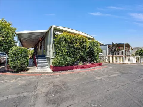 201 E Arrow Hwy #64, Glendora, CA 91740
