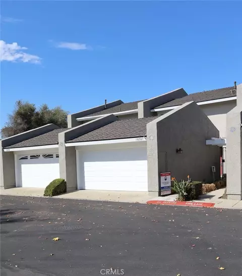 18507 Pueblo Cir, Huntington Beach, CA 92646