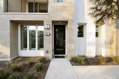 111 Cadence, Irvine, CA 92618