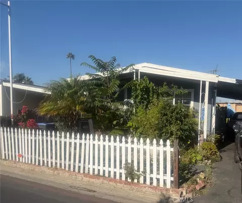 311 Duke Ln, Santa Ana, CA 92704