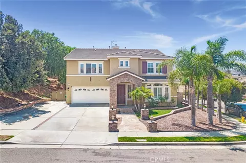 965 Manor Way, Corona, CA 92882