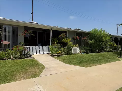 1502 Golden Rain Rd M2-46d, Seal Beach, CA 90740