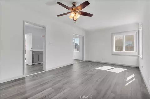 8750 Greenfield Park Dr, Bakersfield, CA 93307