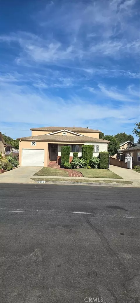2944 8th Ave, Los Angeles, CA 90018