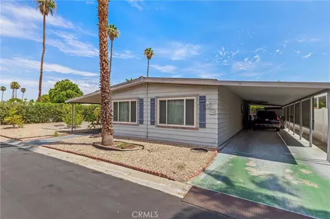 358 Club Circle Dr, Palm Springs, CA 92264