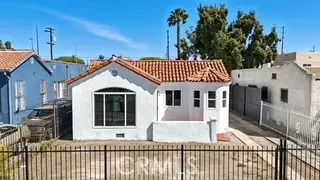 633 E 73rd St, Los Angeles, CA 90001