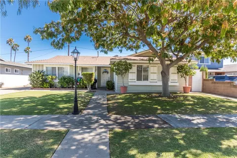 6932 San Diego Dr, Buena Park, CA 90620