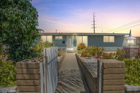 7961 Orangewood Ave, Stanton, CA 90680