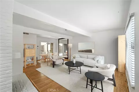 940 E 3rd St #10, Long Beach, CA 90802