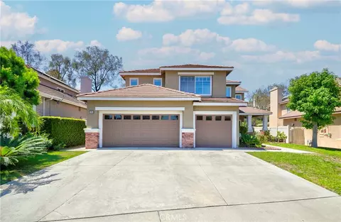 2061 S Sawgrass Ct, La Habra, CA 90631