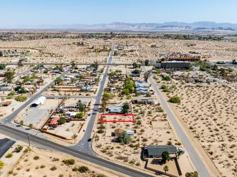 6669 El Rey Ave, Twentynine Palms, CA 92277