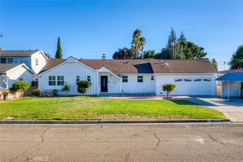 10072 Roselee Dr, Garden Grove, CA 92840