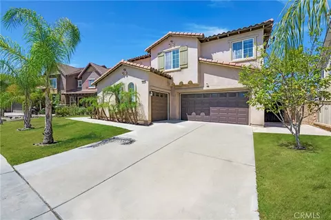 40944 Diana Ln, Lake Elsinore, CA 92532