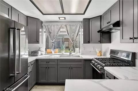 3565 Stonepine #B, Anaheim, CA 92804