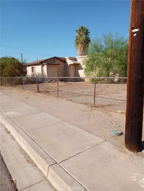 208 Race St, Needles, CA 92363 photo 7