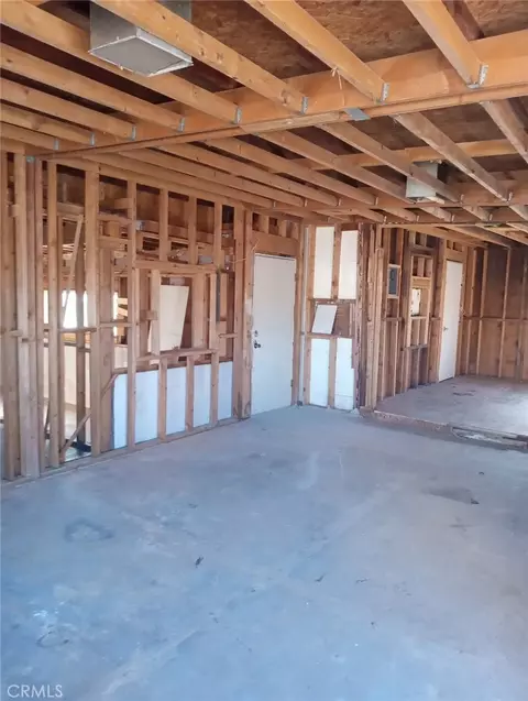 208 Race St, Needles, CA 92363 photo 2
