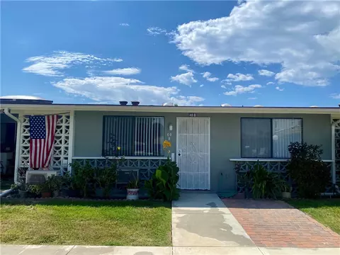 13800 Annadale Dr M1-40b, Seal Beach, CA 90740