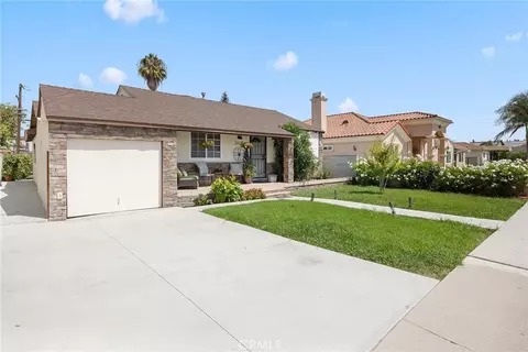 5017 W 118th Pl, Hawthorne, CA 90250
