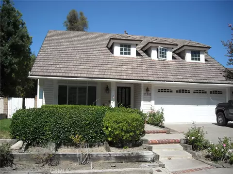 22081 Broken Bow Dr, Lake Forest, CA 92630