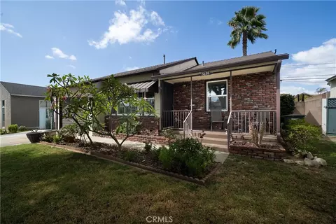 5639 Blackthorne Ave, Lakewood, CA 90712
