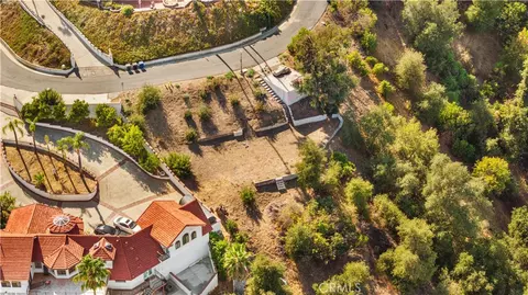 1098 Oak Knoll Rd, Pomona, CA 91768
