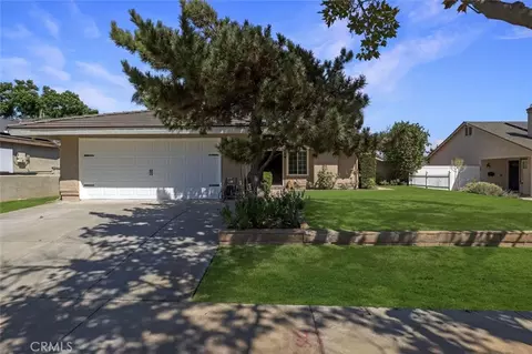 5352 Redwood St, Yorba Linda, CA 92886