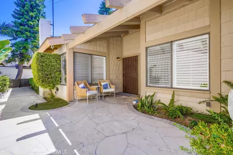 1903 E Fruit St, Santa Ana, CA 92701
