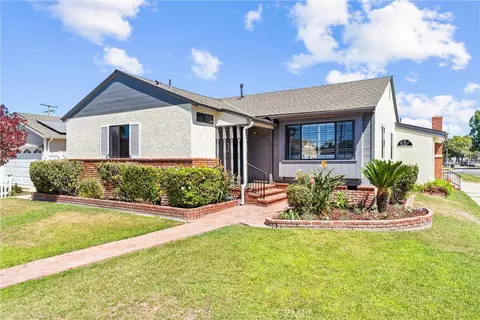6557 E Walkerton St, Long Beach, CA 90808