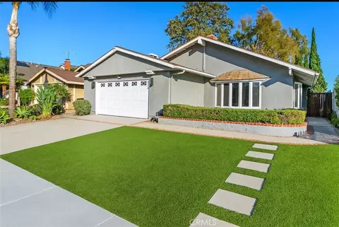 14902 Foxcroft Rd, Tustin, CA 92780