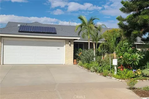 719 Cobb Ave, Placentia, CA 92870