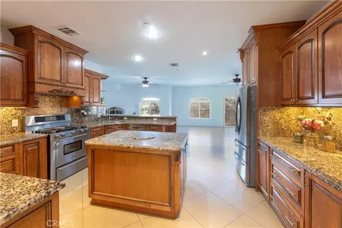 Kitchen - 19075 Caesar Dr, Ramona, CA 92065 photo 1 of 4