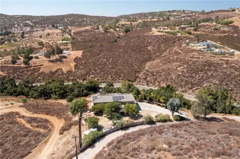 View/Area - 19075 Caesar Dr, Ramona, CA 92065 photo 2 of 7