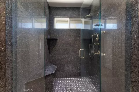 Bath - 19075 Caesar Dr, Ramona, CA 92065 photo 4 of 11