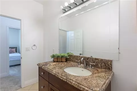 Bath - 19075 Caesar Dr, Ramona, CA 92065 photo 8 of 11