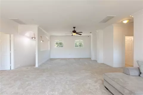 Living - 19075 Caesar Dr, Ramona, CA 92065 photo 5 of 9